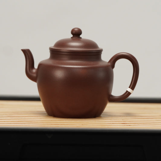 Ấm tử sa Cung Đăng 180ml
